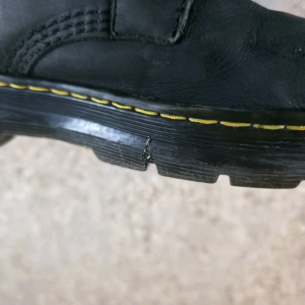 Dr. Martens Combs Black Leather Boots Men's Size 7 /‎ Women's Size 8 *Read Desc.